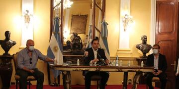Gustavo Vadés ratificó la cuarentena y realizó anuncios\u002E