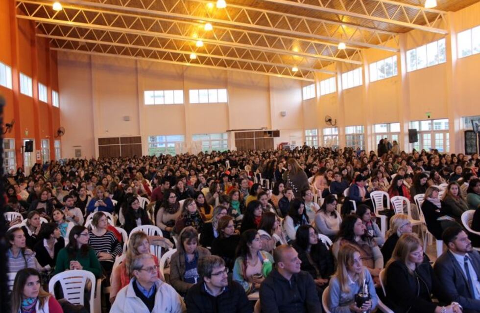 Cerca de mil docentes se instruyeron sobre Epilepsia en Gualeguaychú