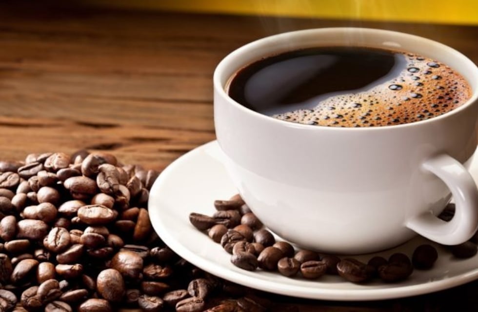 Inspeccionaron un bar local por usar leche sin pasteurizar en sus cafés