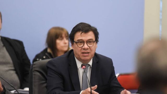 El ministro de Trabajo, Claudio Moroni, en la Comisión de Presupuesto y Hacienda de la Cámara de Diputados. Foto: HCDN.