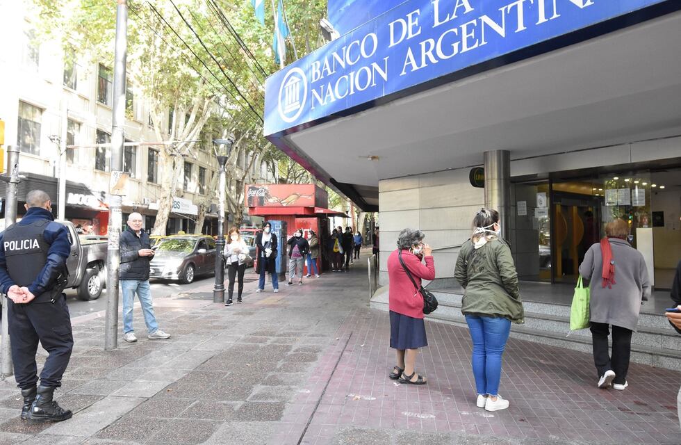 El BNA, para evitar estafas, bloqueó las compras online a jubilados de Mendoza