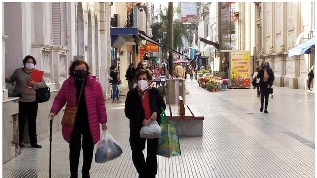 Anunciaron las nuevas medidas sanitarias para los próximos 14 días en Santa Fe (Twitter: @radiolt10).