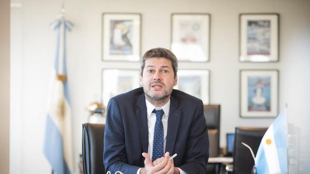 El ministro Matías Lammens anunció cuándo podría volver el público a los estadios.