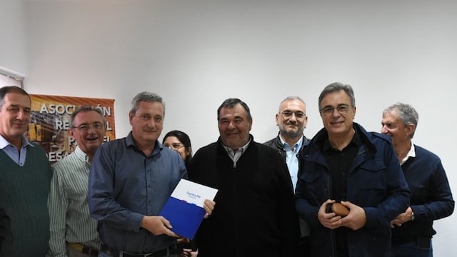 Entregaron créditos a productores agropecuarios del Departamento Castellanos