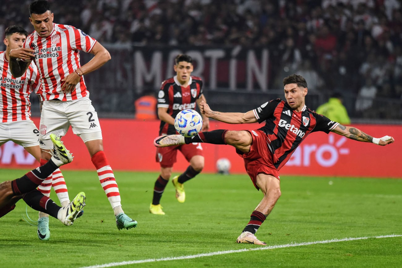 San Martín de Tucumán vs River Plate por Copa Argentina. (Fotobaires)