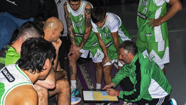 Altense va por su pase a la final del torneo de Segunda (Foto: Néstor Franchi).