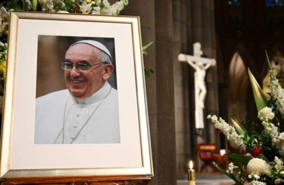 Comenzó el último adiós al Papa Francisco: una multitud se despide en la Basílica de San Pedro