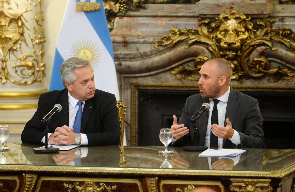 El Gobierno confirmó un nuevo bono: montos y a quiénes alcanzará la medida