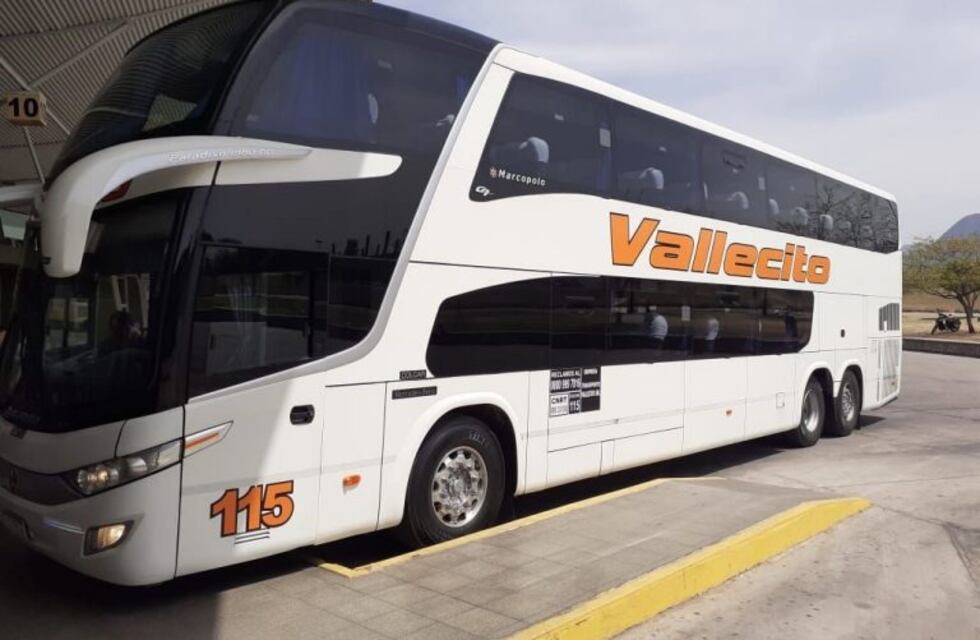 Comenzó a funcionar el servicio de transporte para fomentar el turismo entre La Rioja y San Juan