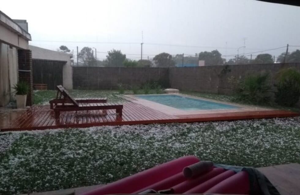 Una jornada de mucho calor en la zona terminó con caída de granizo