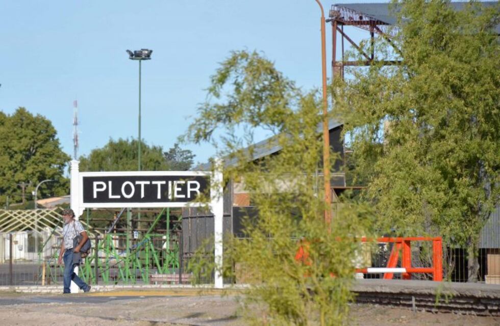 Allanaron la casa de los padres del nene que murió en Plottier