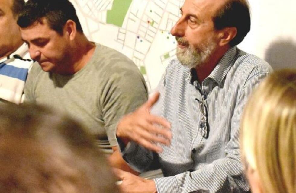 Domingo Carrazza denunció amenazas de otro sector político