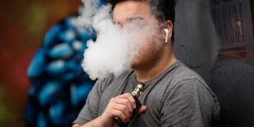 Prohibieron la venta y uso de cigarrillos electrónicos en Córdoba