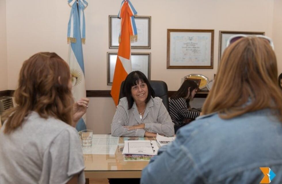 Buscan declarar a la educación como servicio público de importancia trascendental