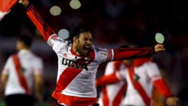 Fernando Cavenaghi se retira del fu00fatbol.