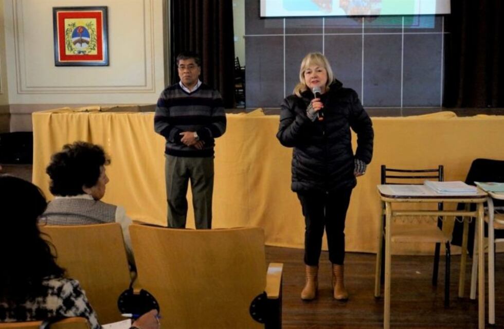 Más de un centenar de directores escolares jujeños se capacitaron en gestión educativa