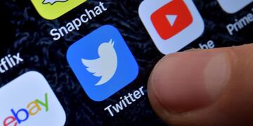 Ante la guerra entre Rusia y Ucrania, limitan el uso de la red social.