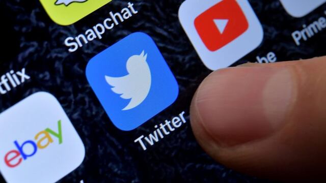 Ante la guerra entre Rusia y Ucrania, limitan el uso de la red social.