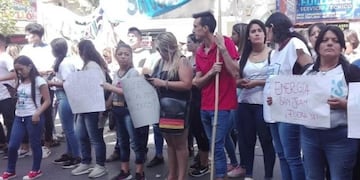 Debido al reclamo muchos usuarios no pudieron