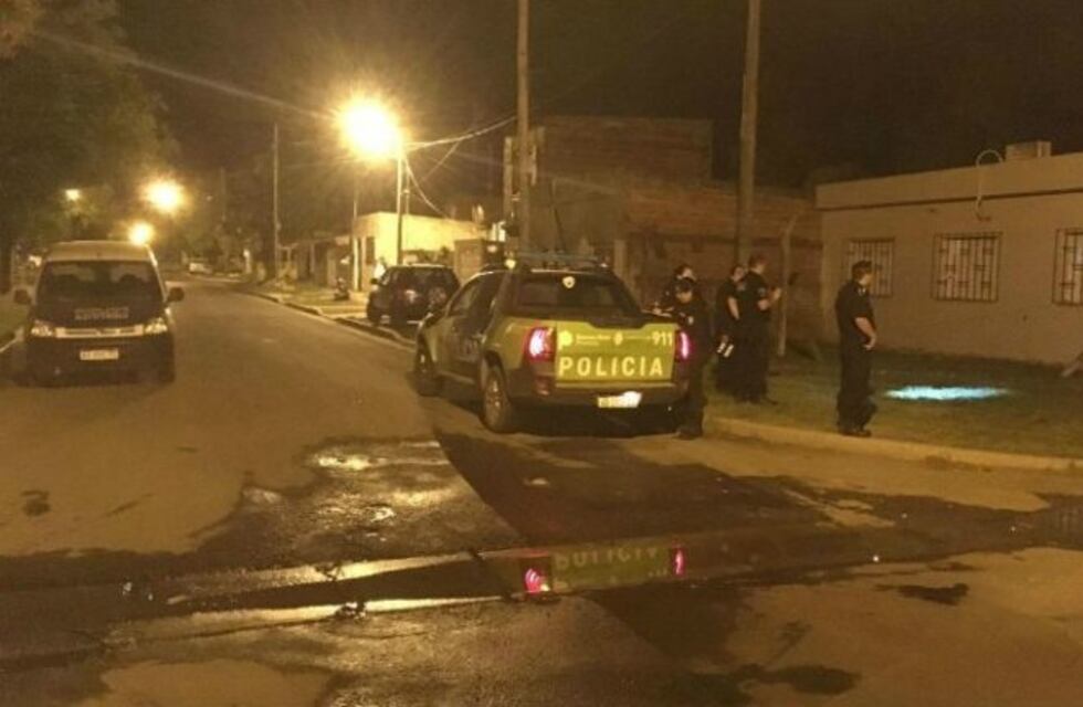 Brutal ataque a balazos en la calle a hinchas de Boca que festejaban el pasaje a semis