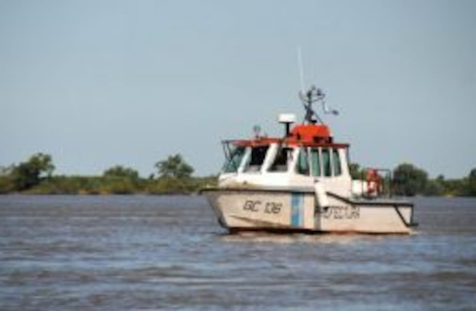 Murió ahogado un joven que se arrojó al Paraná para refrescarse