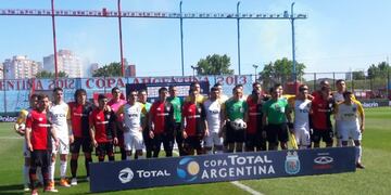Clásico rosarino Newell's - Central por Copa Argentina