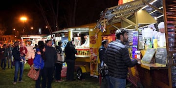 La fiesta de Córdoba con entrada gratis contará con una variada oferta de food trucks.