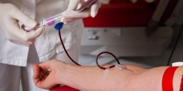 Donar Sangre\nCrédito:  (La Voz)