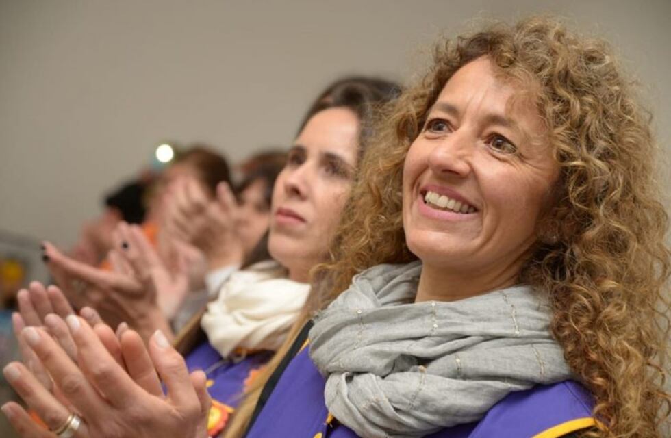 La Provincia reconoció a las maestras destacadas en la previa de su día