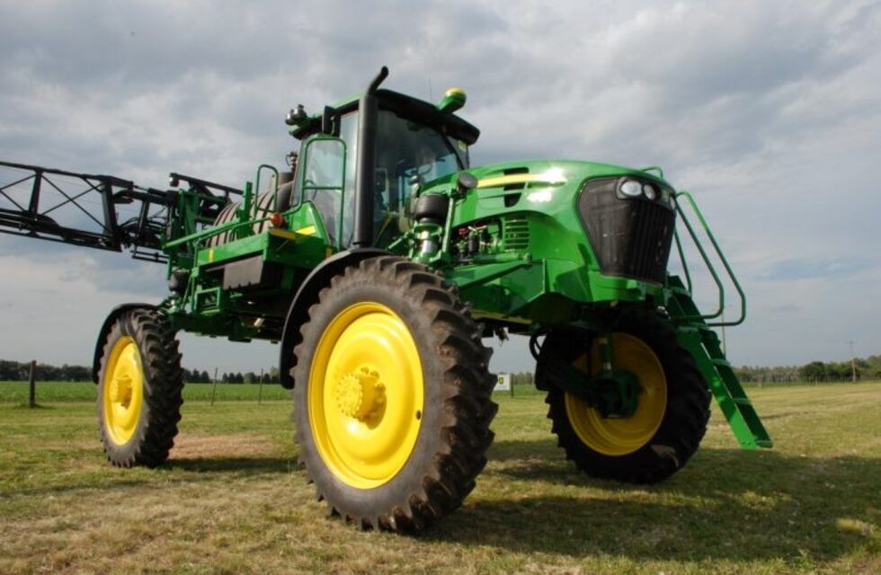 Un hombre murió en Carrilobo al ser embestido por una máquina agrícola
