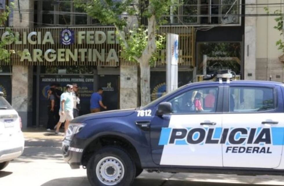Quién es el policía sanjuanino acusado de distribuir pornografía infantil