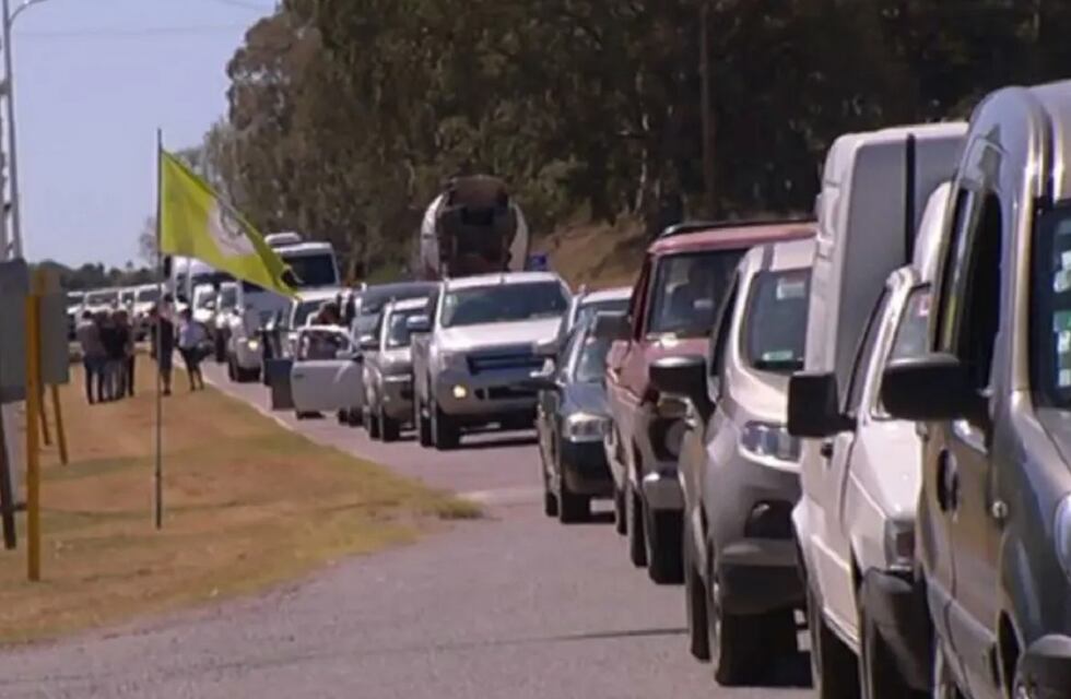 Monte Hermoso: en un día ingresaron unos mil autos