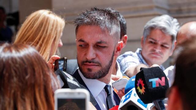 caso asesinato de Roberto Fernandez MontesrnrnBAS002. BUENOS AIRES (ARGENTINA) 26/01/2017.- Matu00edas Morla (c), abogado de las hijas del empresario espau00f1ol Roberto Fernu00e1ndez Montes, cuyo cuerpo fue hallado calcinado a las afueras de Buenos Aires tras varios