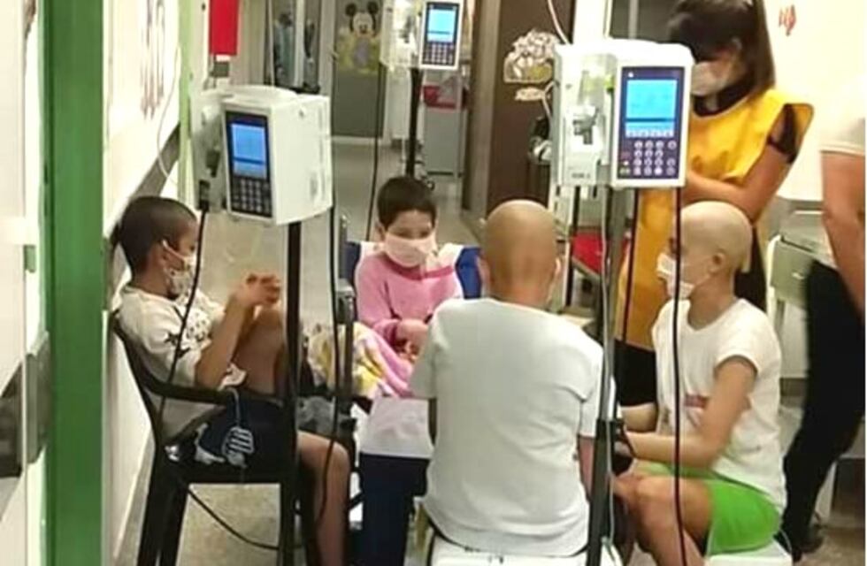 "Cada vez que pienses que tu vida es una mierd..., mirá estas fotos": el posteo de una mamá que es viral