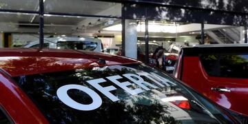 Concesionaria de autos\u002E (Archivo)