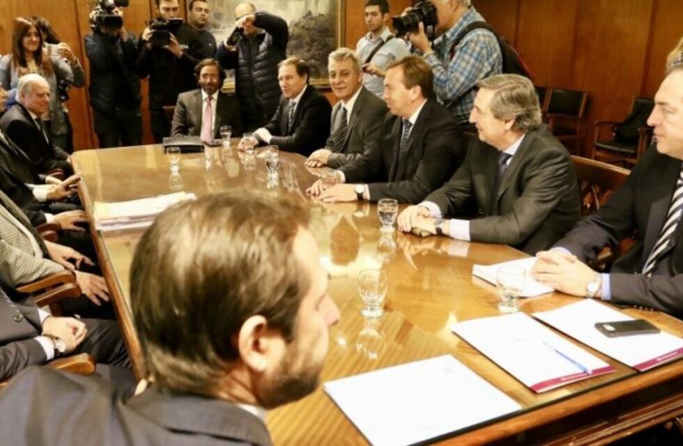 Fracasó la conciliación entre el Gobierno y los intendentes del PJ en la Corte