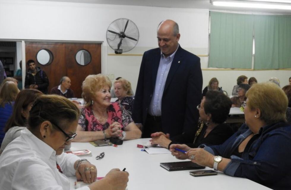 Inscripciones abiertas para los cursos destinados a adultos mayores