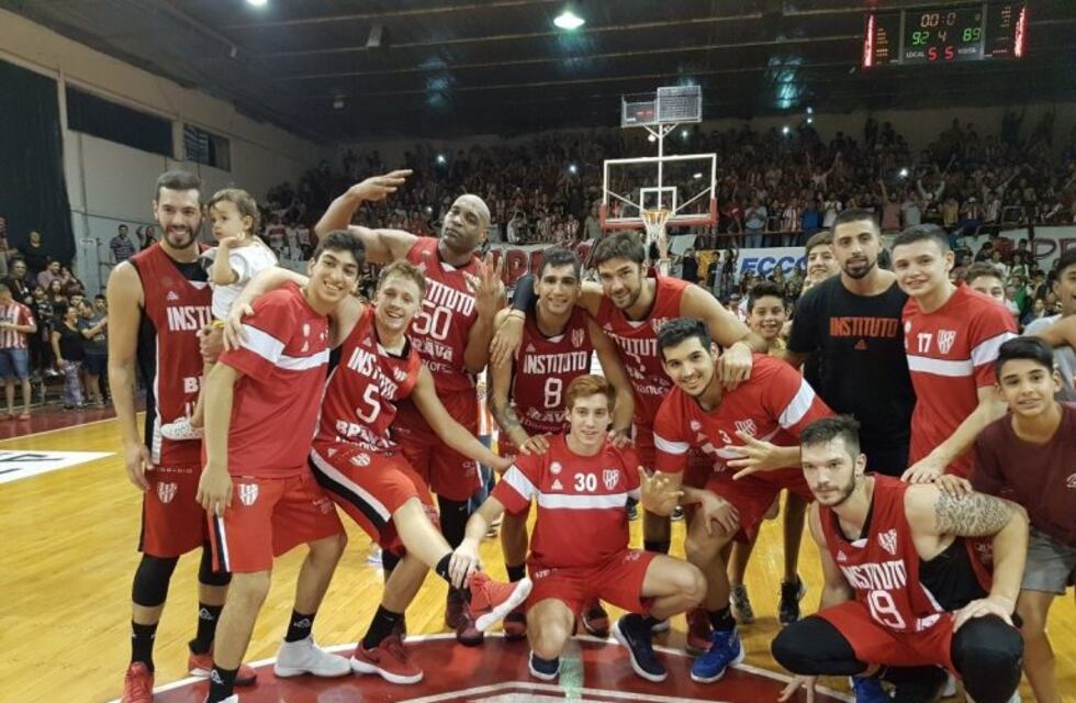 En un clásico tremendo, Instituto le ganó una vez más a Atenas: ocho al hilo