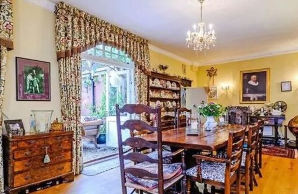 ¿Sos fan? Pusieron en venta la casa donde "nació" Harry Potter