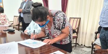 Después de años de conflictos, los pobladores de Colonia Pepirí accederán a la titularidad de las tierras donde viven