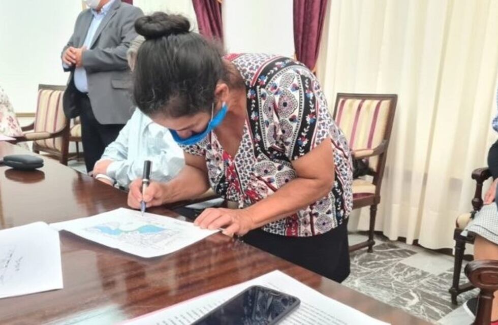 Después de años de conflictos, los pobladores de Colonia Pepirí accederán a la titularidad de las tierras donde viven