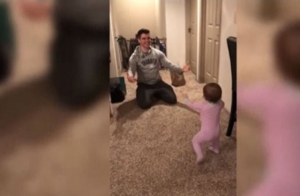 Video: un bebé dejó en ridículo a su papá y se volvió viral