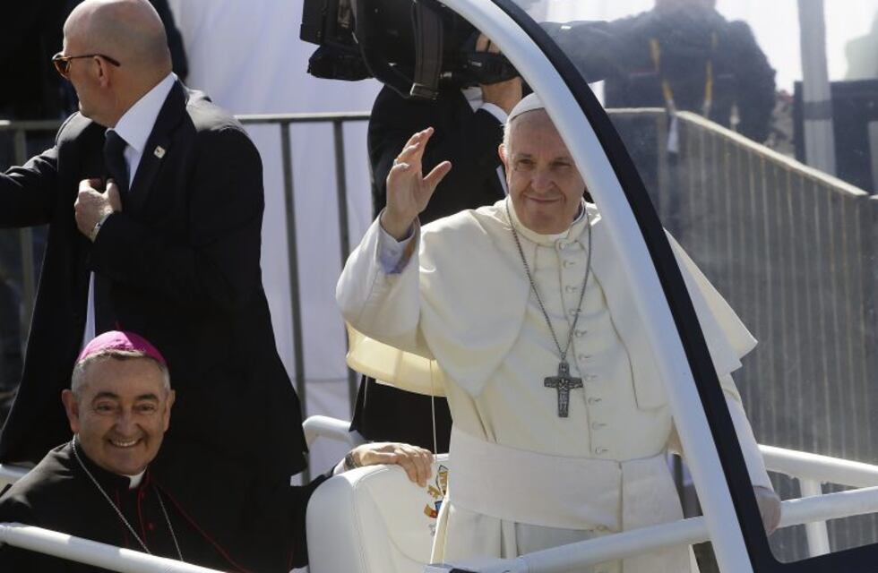 El Papa encabezó un encuentro con jóvenes en Santiago