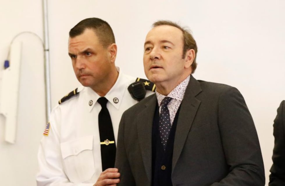 Kevin Spacey quedó en libertad bajo fianza tras ser imputado por abuso sexual