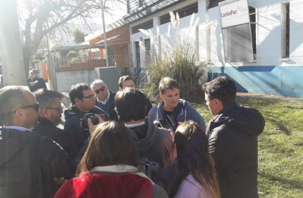 Cobro del retroactivo al gas: Rodrigo Serna presentó un amparo en contra de Carlos Paz Gas