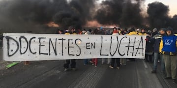 Camino a la décima semana consecutiva sin clases en Chubut