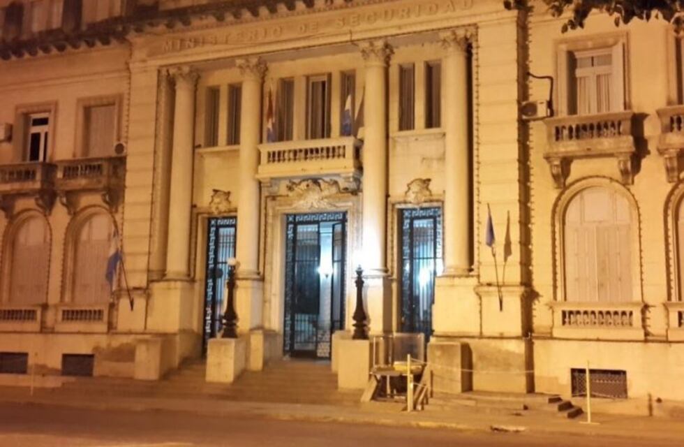 Allanaron la sede del Ministerio de Seguridad en Santa Fe