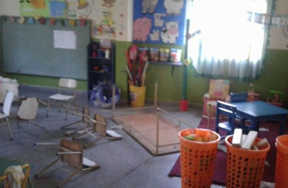Destrozos y robo en un jardín de infantes de Cerrillos