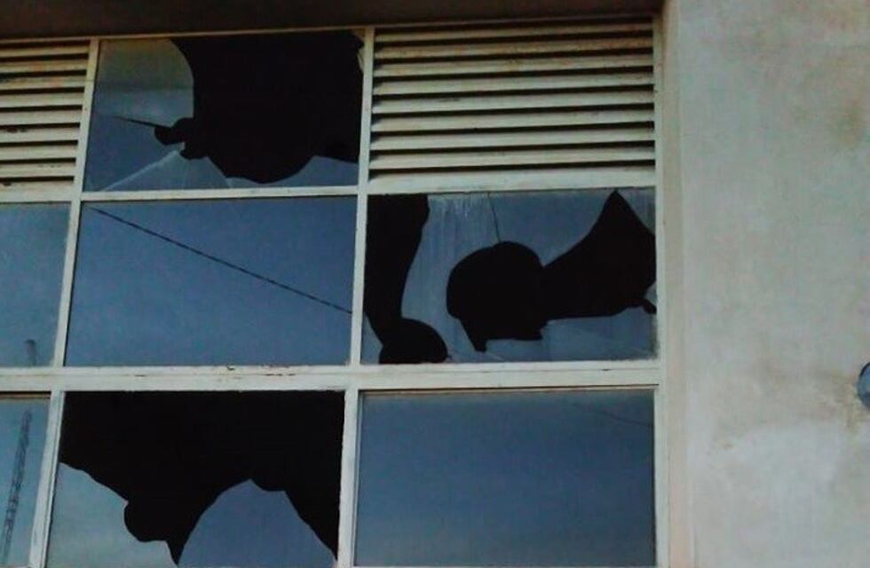 Vándalos hicieron destrozos en Radio Nacional Bahía Blanca