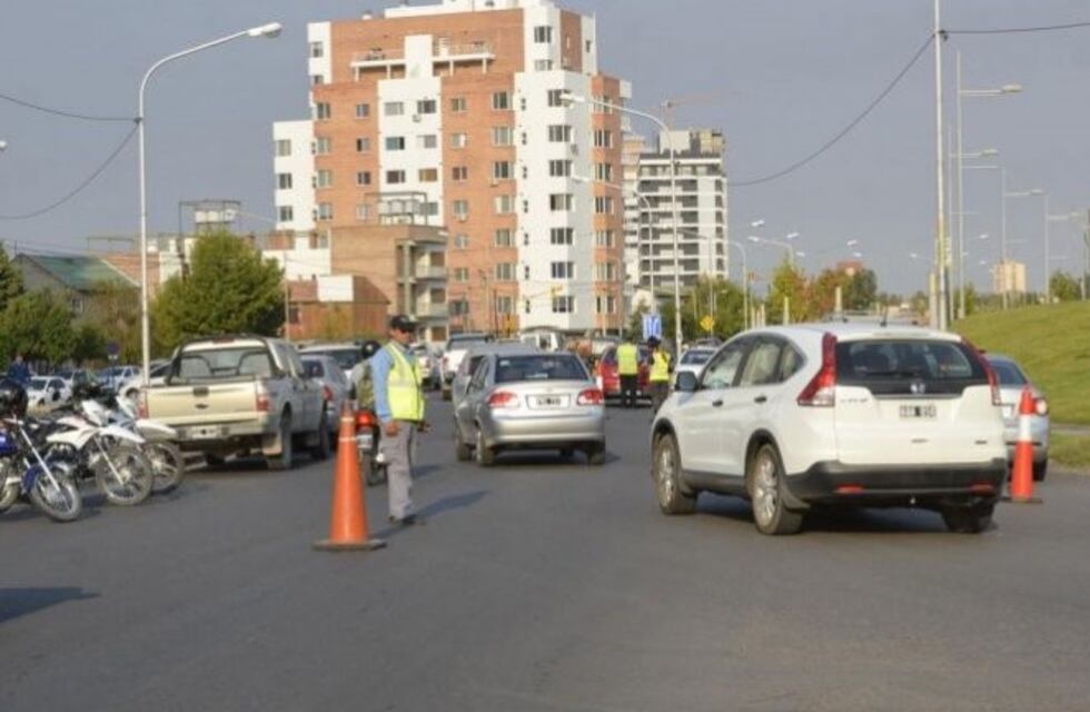 Buscarán duplicar las multas por infracciones de tránsito